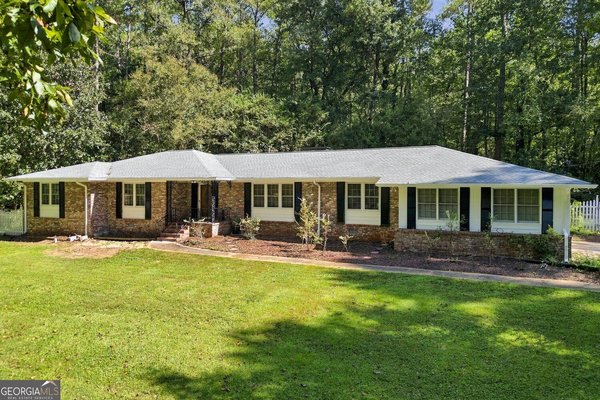 2207 Rosser Place, Smoke Rise