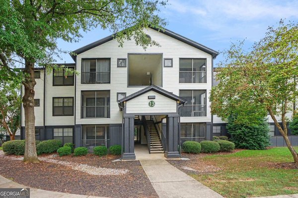 211 North Avenue, Athens