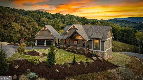 679 Cohutta Sunset Drive, Blue Ridge