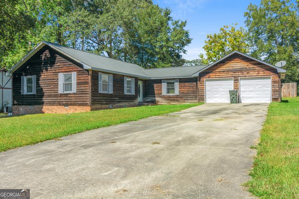 110 Springwood Drive, Warner Robins