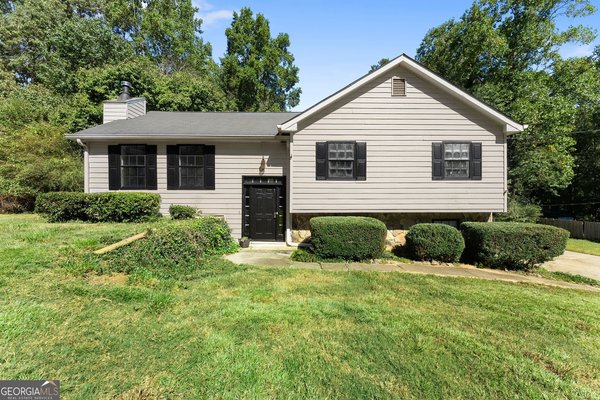 Picture of Neighborhood BRUCE  KILGORE in Flowery Branch, GA