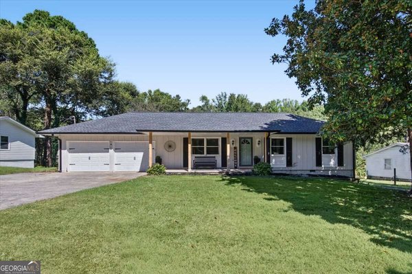 205 Woodglen Drive, Woodstock