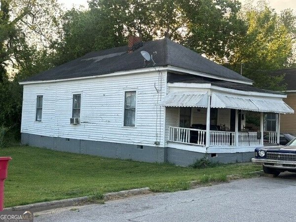 1479 4th Avenue Macon