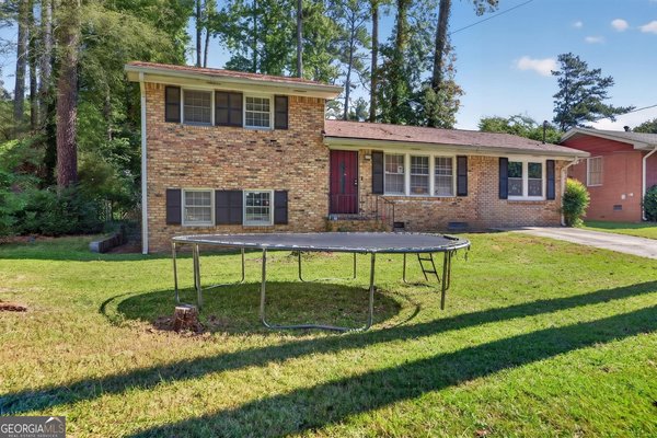 5918 Pinecreek Road Forest Park