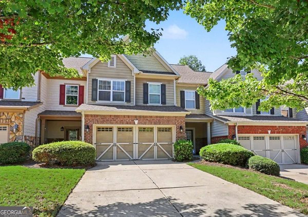 main picture of 3107 Deercrest Court, Cumming
