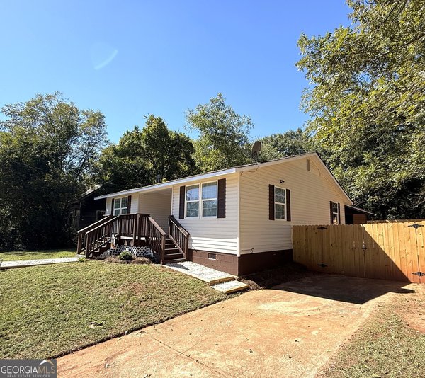 1040 Funderburg Drive, Monticello