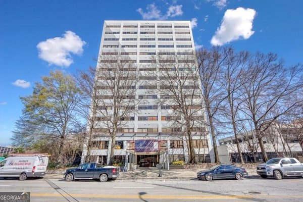 Renaissance Lofts