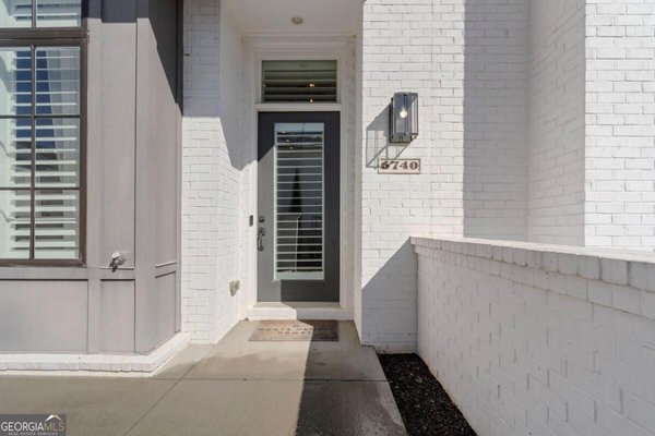 6740 Avis Walk, Alpharetta