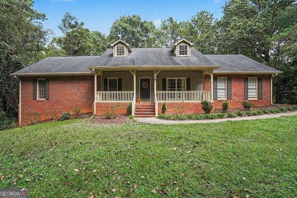 55 Southlake Lane, McDonough