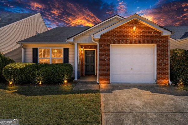 157 Alton Circle, Villa Rica