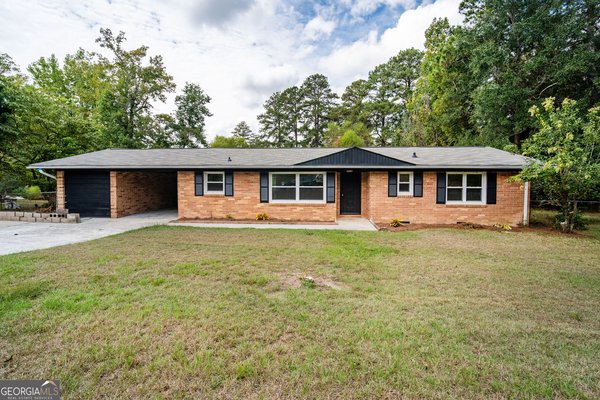 2438 Donald Avenue Macon