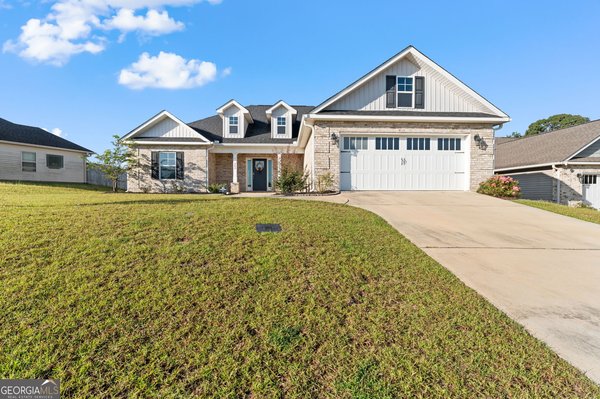 342 Creek Ridge Drive, Warner Robins
