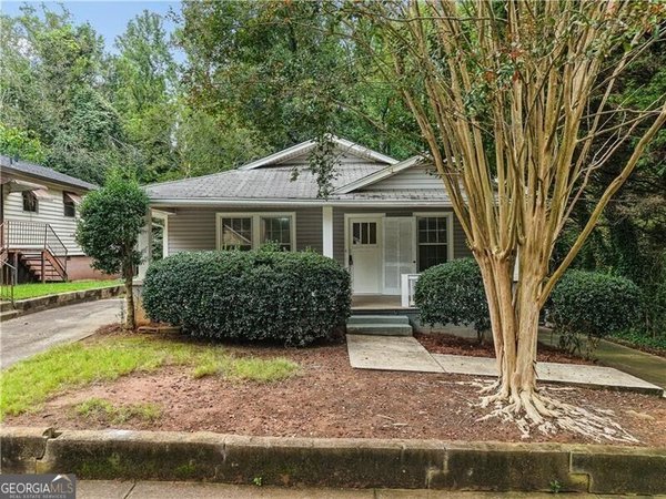1938 Linwood Avenue, East Point