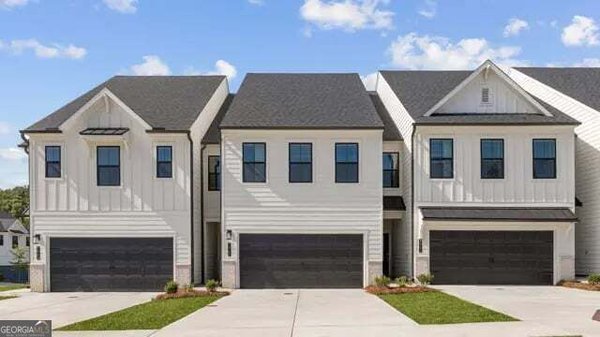 2987 Crystal Springs Point, Gainesville