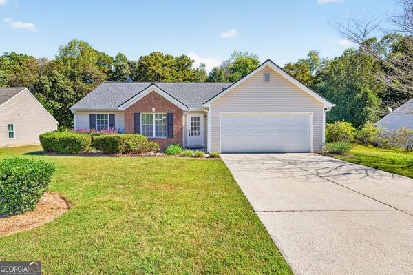 Picture of Neighborhood SPOUTS SPRINGS CROSSING in Flowery Branch, GA
