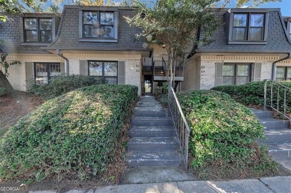105 Adrian Place, Atlanta