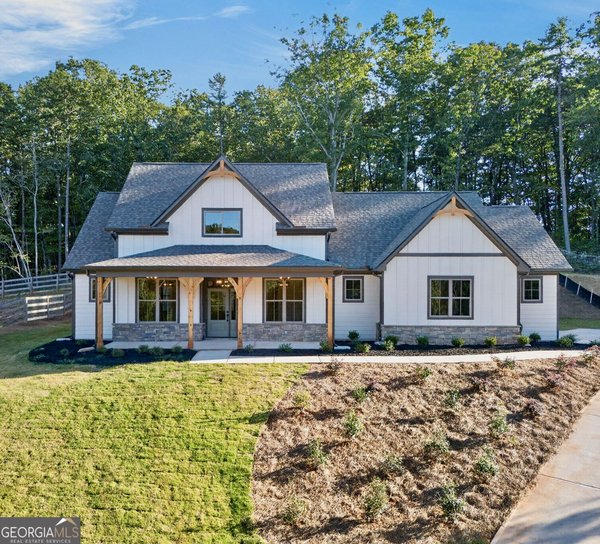 141 Hannahs Court, Dawsonville