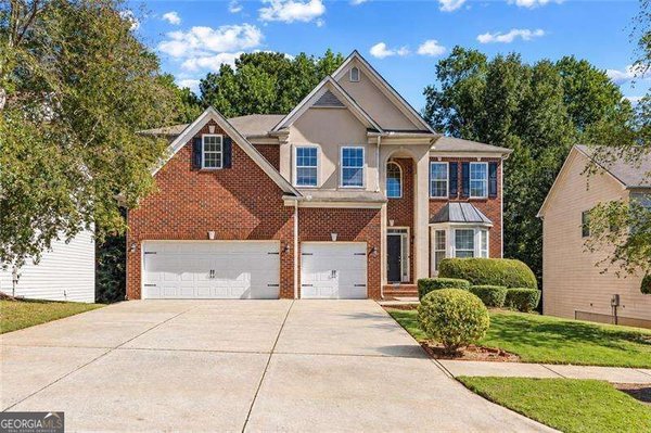 1925 Avondale Court Locust Grove