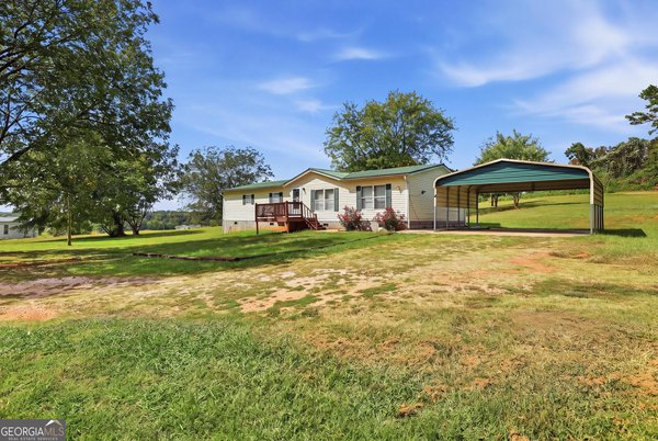 217 Combs Avenue, Martin
