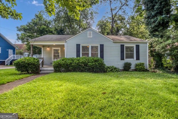 main picture of 3014 Point Street, Atlanta