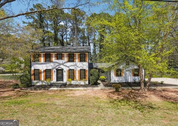 6364 Queen View Lane, Stone Mountain
