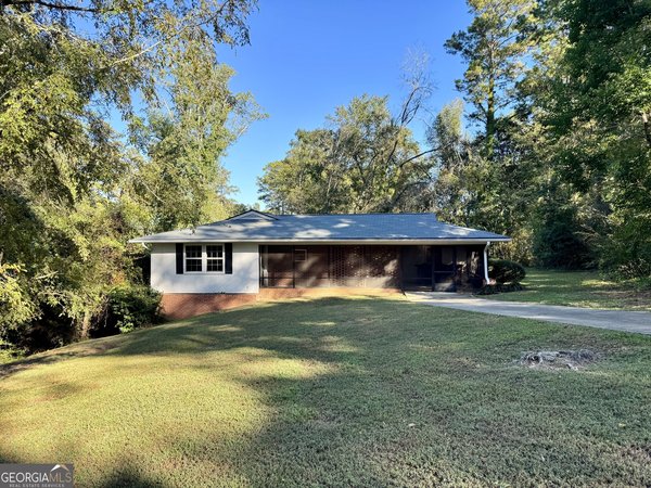 1079 Normandy Road, Macon