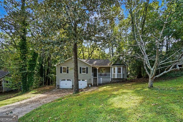 916 Little River Lane, Woodstock