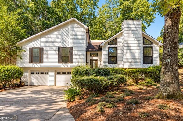8555 Colony Club Drive Alpharetta