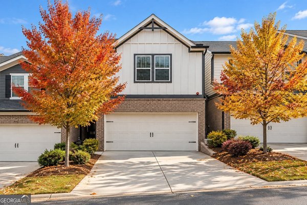 1402 Vayda Court, Marietta