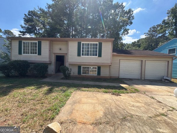4755 White Oak Trail, Stone Mountain