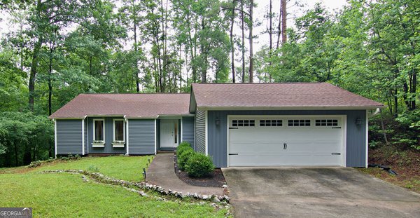 1279 Coneross Point Drive Seneca