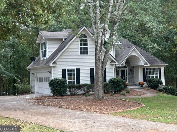 496 Walnut Creek Drive, Stockbridge
