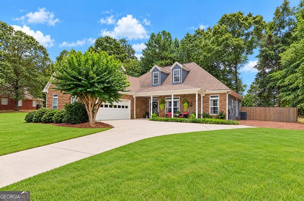 135 Clear Spring Lane Oxford