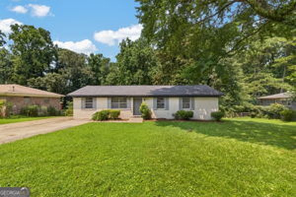 899 Glochester Place, Norcross