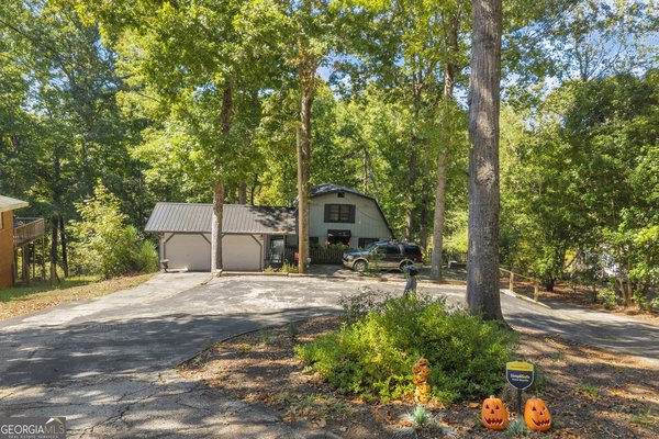 381 Bow Drive Lavonia