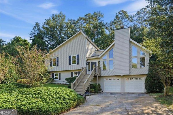 3602 Downing Street, Marietta