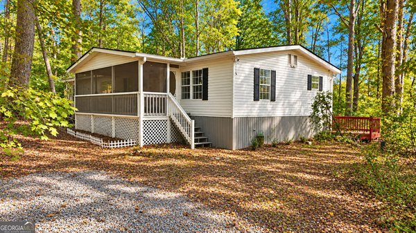 288 Sanctuary Drive, Toccoa