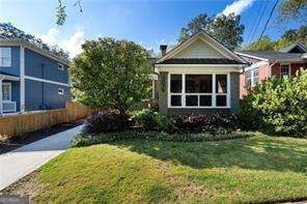 2079 Dunwoody Street, Atlanta