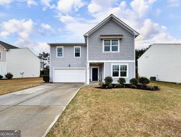 main picture of 1323 Hudson Court, Bethlehem