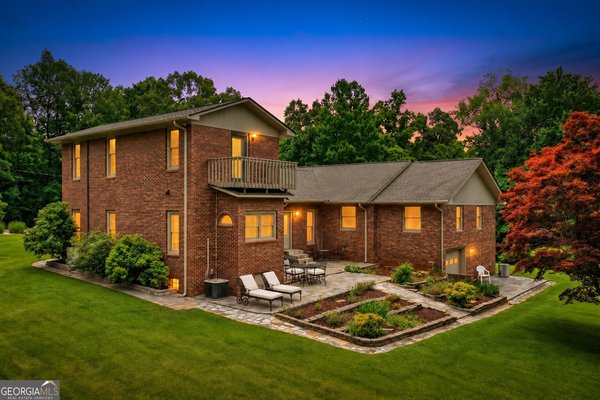 2850 Appalachian Highway, Blue Ridge