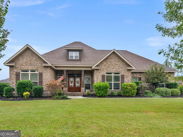 211 Woodlands Boulevard Kathleen