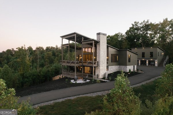 156 Coles Crossing Road Mineral Bluff