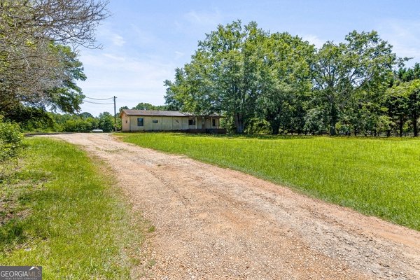 1302 McDonough Road Griffin