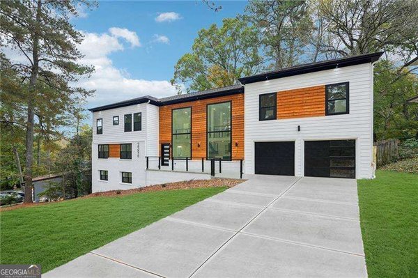 2396 SUNSET Drive, Atlanta
