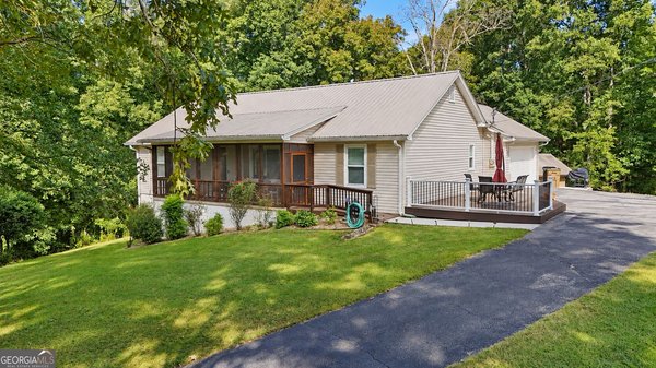 4952 Rilla Road Gainesville