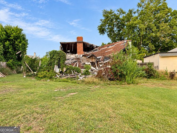 2121 Lake Avenue Augusta