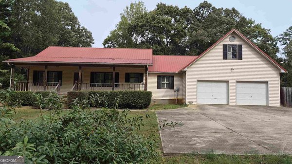 217 McCartan Trail, Clarkesville