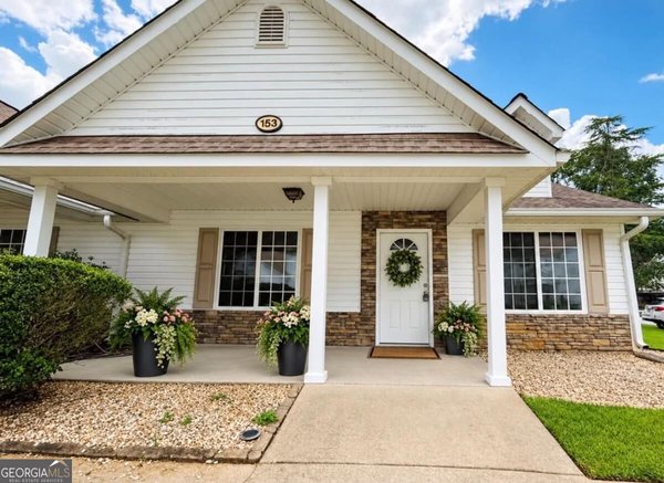 153 Crest Pointe Bremen