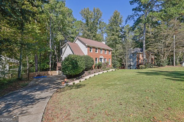 3114 Milford Chase SW, Marietta