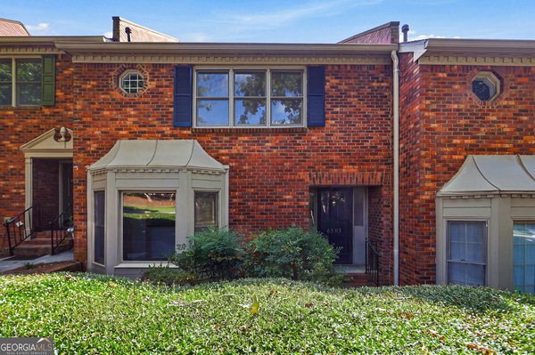 6305 Windsor Trace Drive, Peachtree Corners
